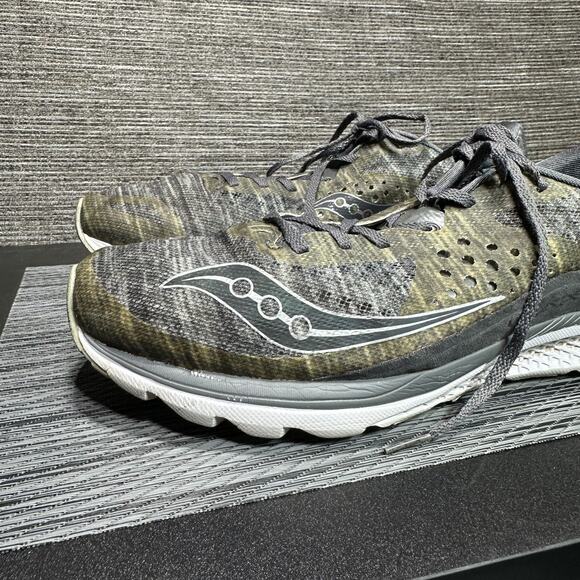 Saucony Kinvara 8 S20356-20 Running Shoes Gray Athletic Men\'s Size 12.5